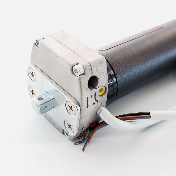 Motore con manovra di soccorso per tapparelle e tenda da sole